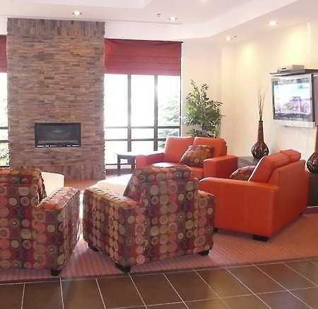 Niagara Plaza Hotel By Fairbridge Екстер'єр фото